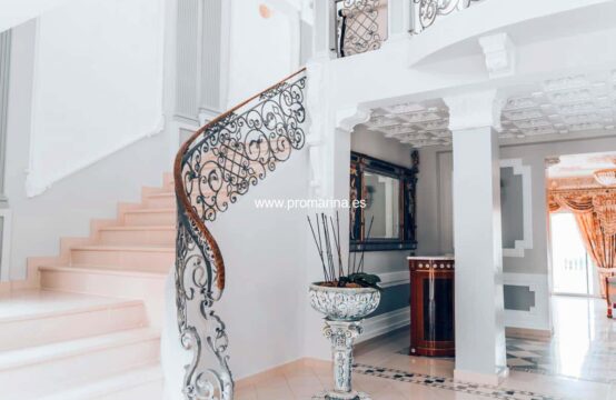 PRO2773<br>Exclusive luxury villa in Altea
