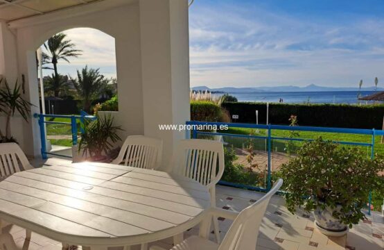 PRO2876<br>Front line beach flat in Las Marinas (Denia)