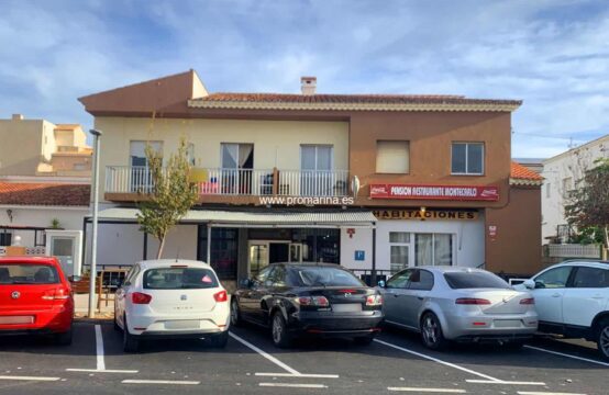 PRO2918<br>Hostel for sale in the town centre of Ondara
